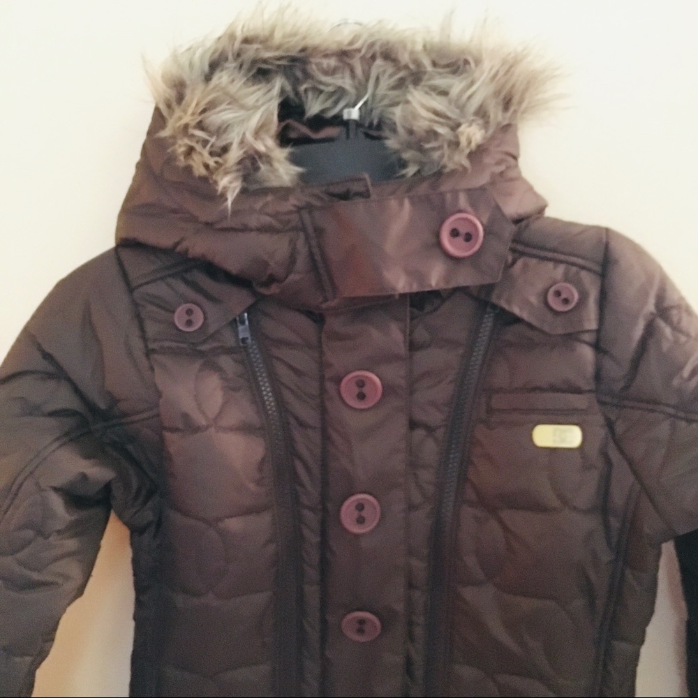 DC Puffer Jacket - Picture 2 of 12